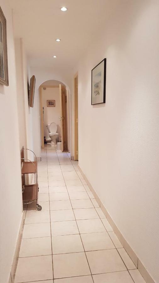 Saint Raphael - Appartement dans villa au calme à Valescure Esterno foto